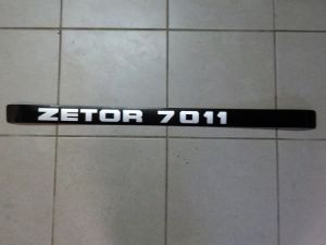 Nápis Zetor 7011 levý