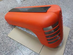 Kapota motoru laminátová Z3011