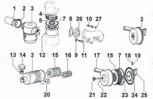 8. Těsnění sací příruby hlavy motoru